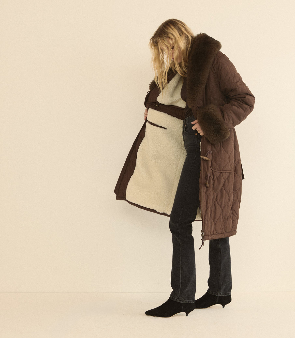 HEMLOCK COAT -- CHOCOLATE BROWN