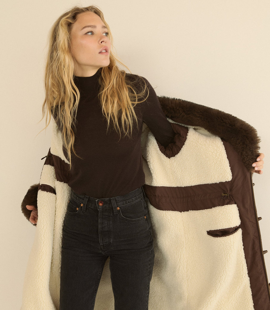HEMLOCK COAT -- CHOCOLATE BROWN